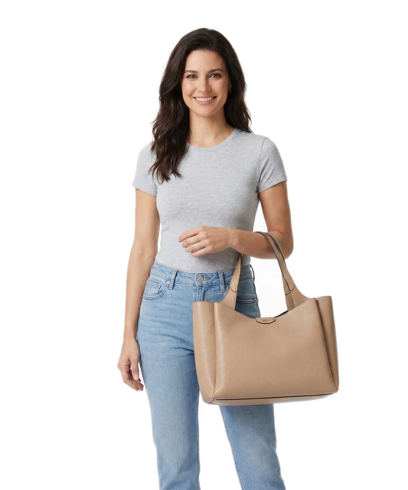 DKNY Willa Cabas hot cocoa