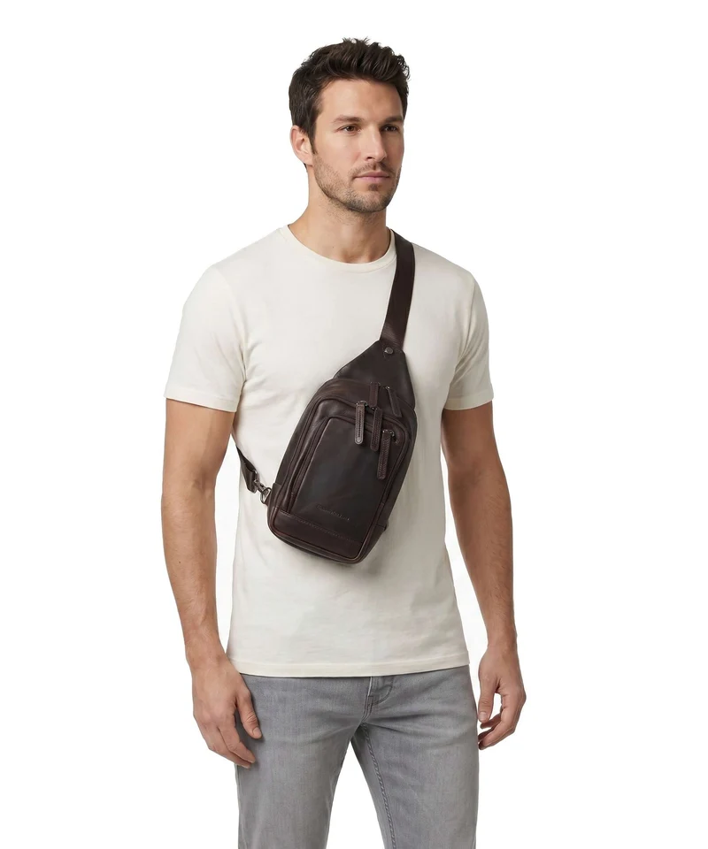 The Chesterfield Brand Wax Pull Up Cow Riga Sac sling brown