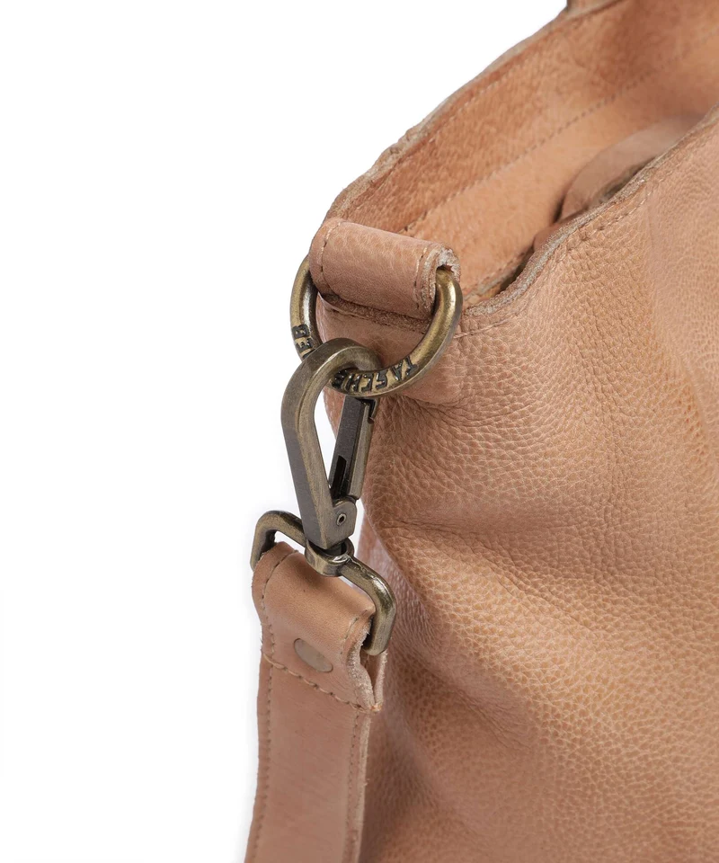 Taschendieb Wien Rosenhügelstrasse 2 Cabas wuestensand