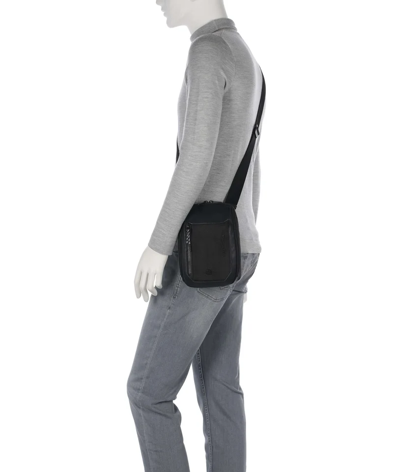 Piquadro Lyss Sac bandoulière black