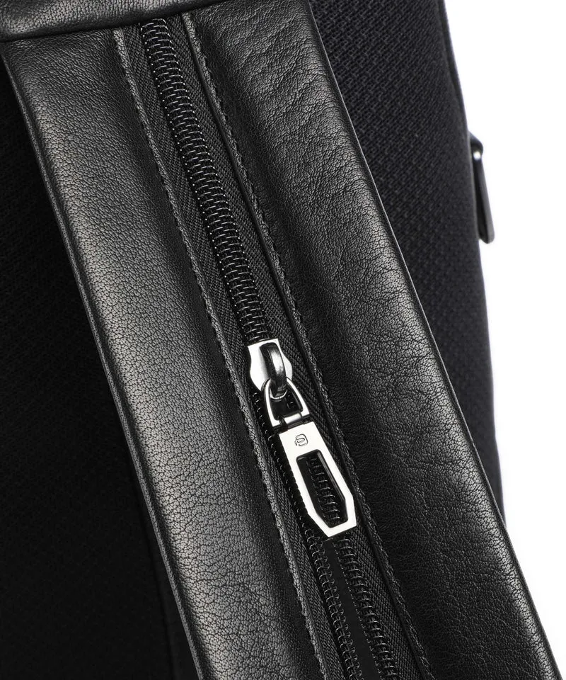 Piquadro Solm Sac sling black