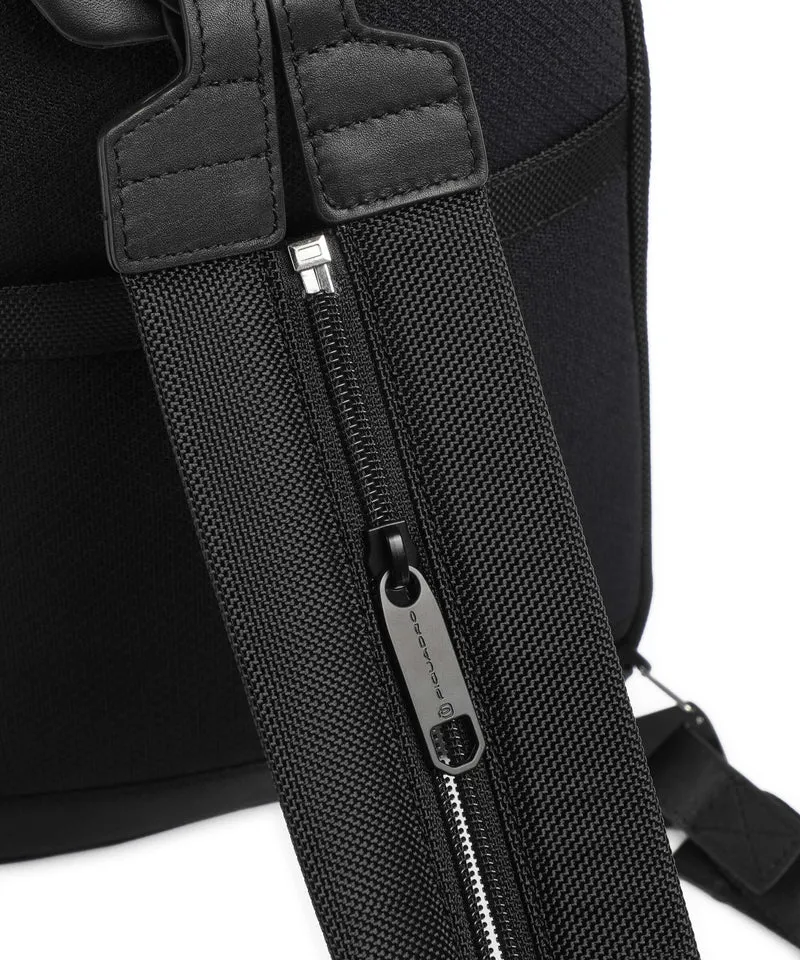 Piquadro Lyss Sac sling black
