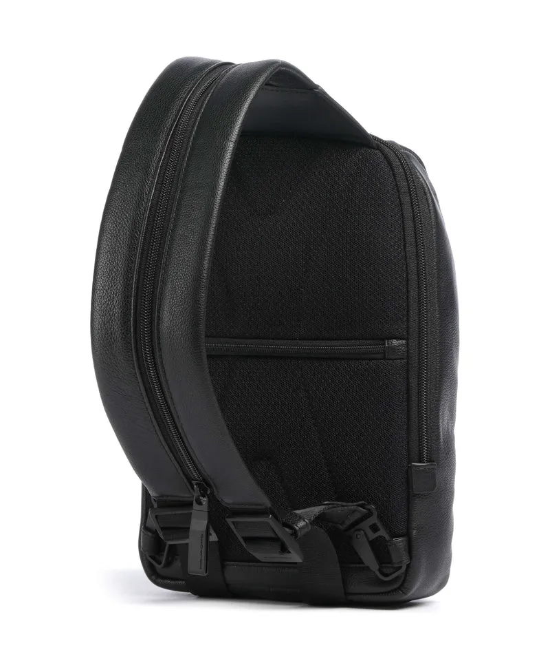 Piquadro Ael Sac sling black