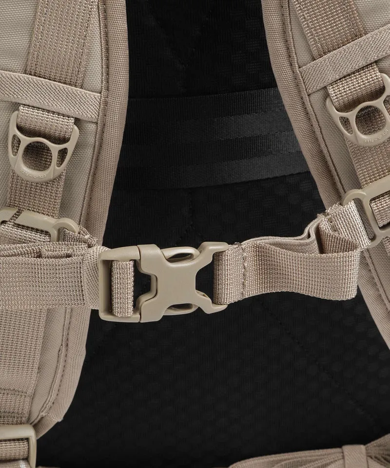 Pacsafe V 24 Sac à dos beige