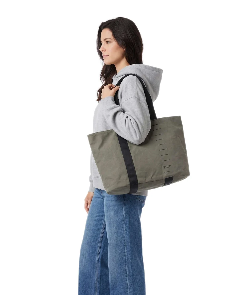 Db Essential 16 Cabas forest green