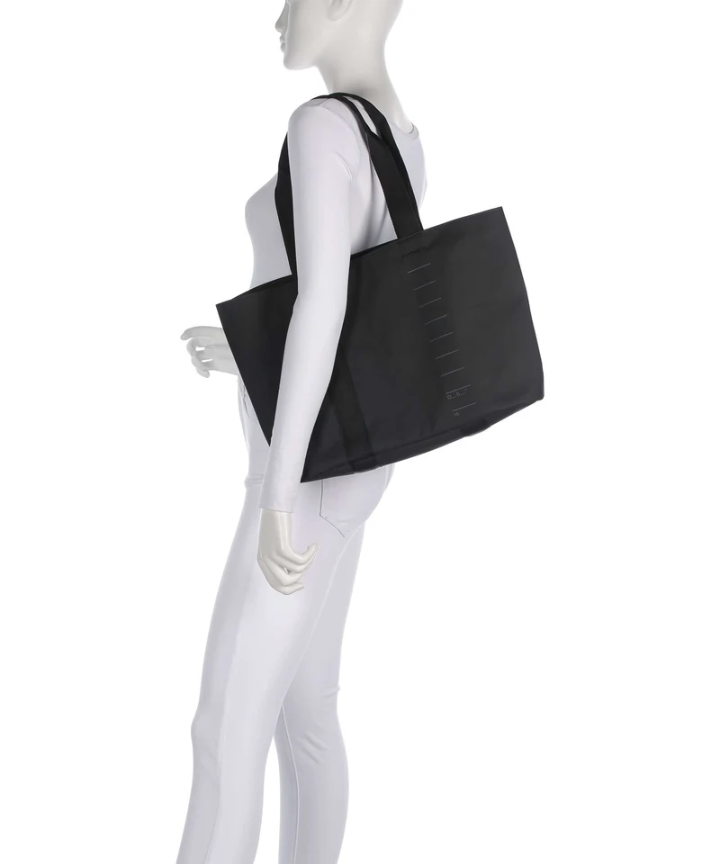 Db Essential 16 Cabas black out