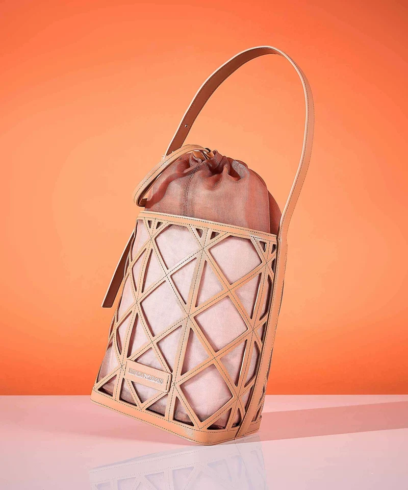 Emporio Armani Deva M Sac seau terracotta