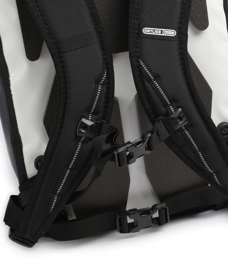 Ortlieb Velocity Design 23 Sac à dos roll-top morning routine