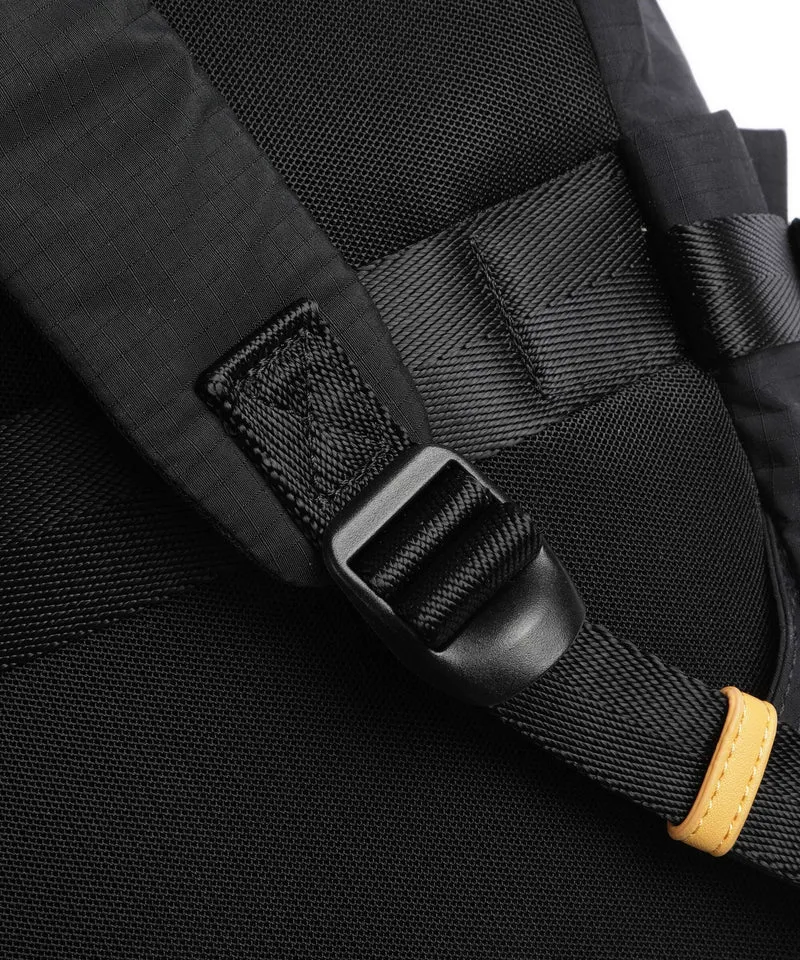 Mandarina Duck Y-Lite Sac à dos black