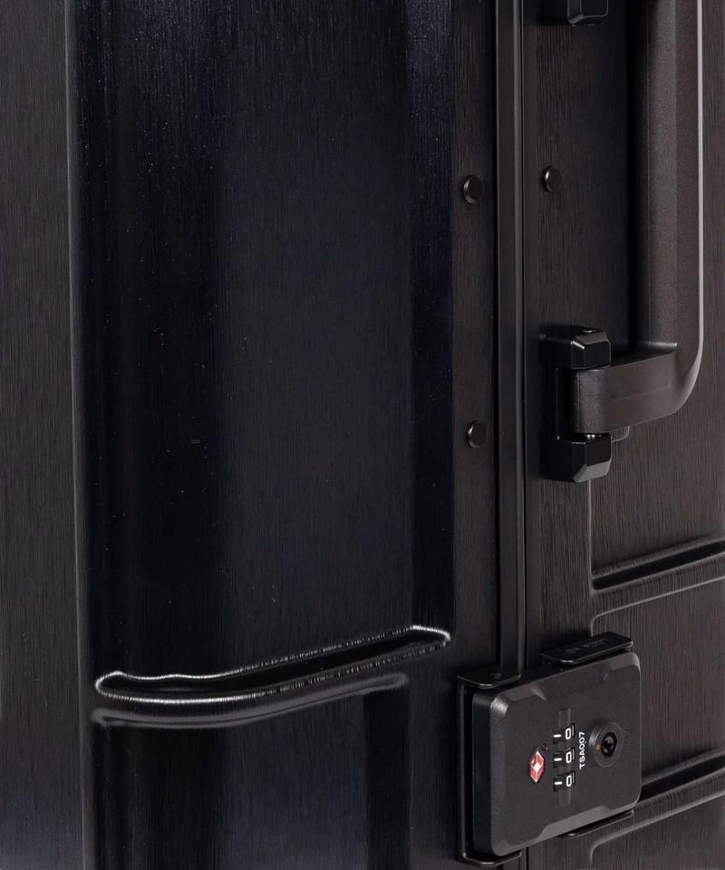 Eastpak Resist'R Case Valise 4 roues brushed black