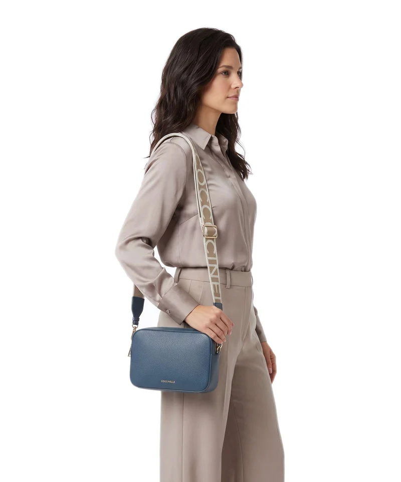 Coccinelle Tebe Sac bandoulière deep blue