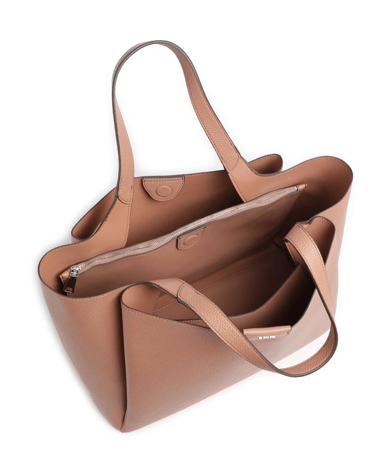 DKNY Willa Cabas hot cocoa