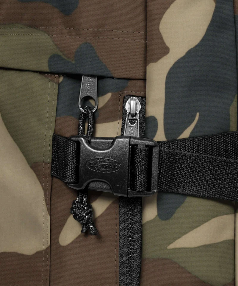 Eastpak Travelpack Sac à dos de voyage camo