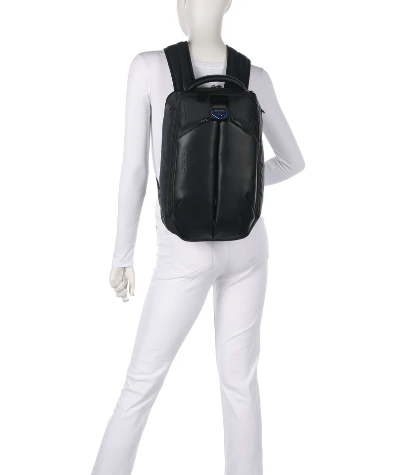 Piquadro S137 Sac à dos black