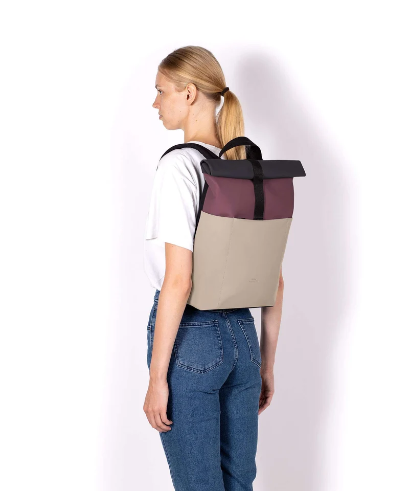 Ucon Acrobatics Aloe Hajo Mini Sac à dos roll-top hibiscus/black