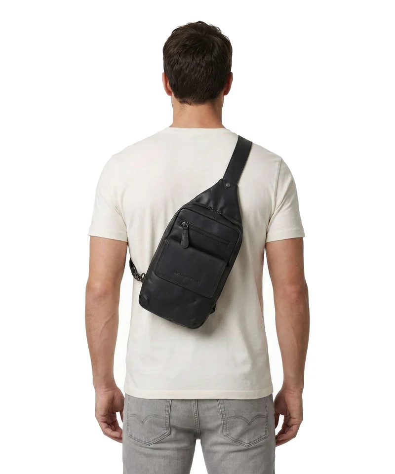 The Chesterfield Brand Wax Pull Up Cow Turelle Sac sling black