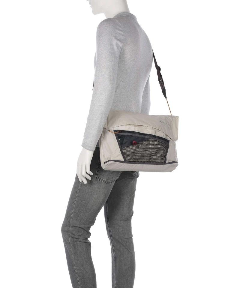 Klättermusen Grid Sac messager putty grey