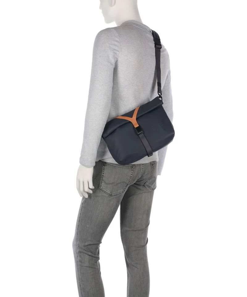 Aunts & Uncles Japan Takahashi Sac messager outer space