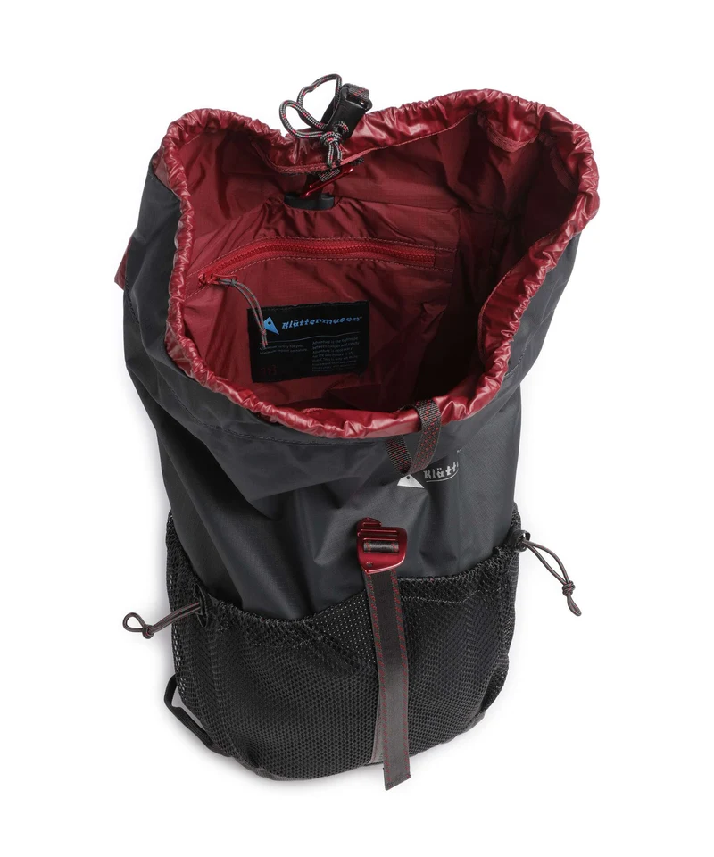 Klättermusen Fjörm 18 Sac à dos de trekking raven
