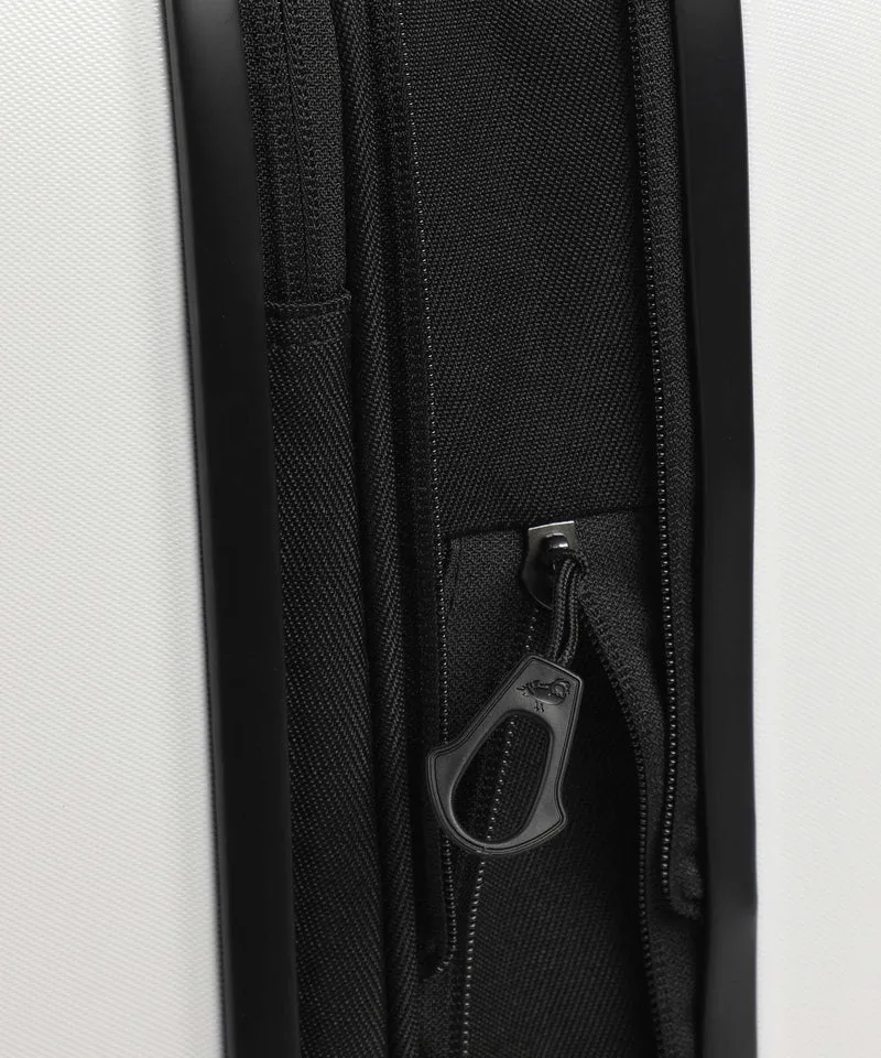 Mandarina Duck Logoduck+ Valise 4 roues blanc