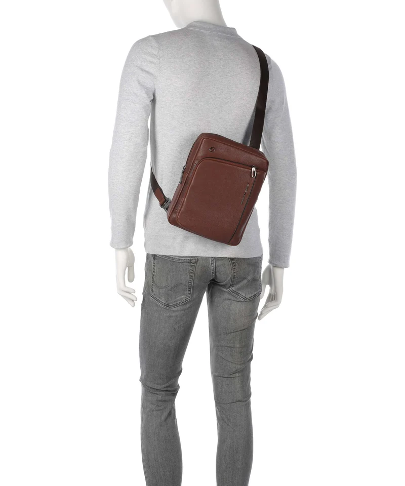 Piquadro S134 Sac bandoulière brown
