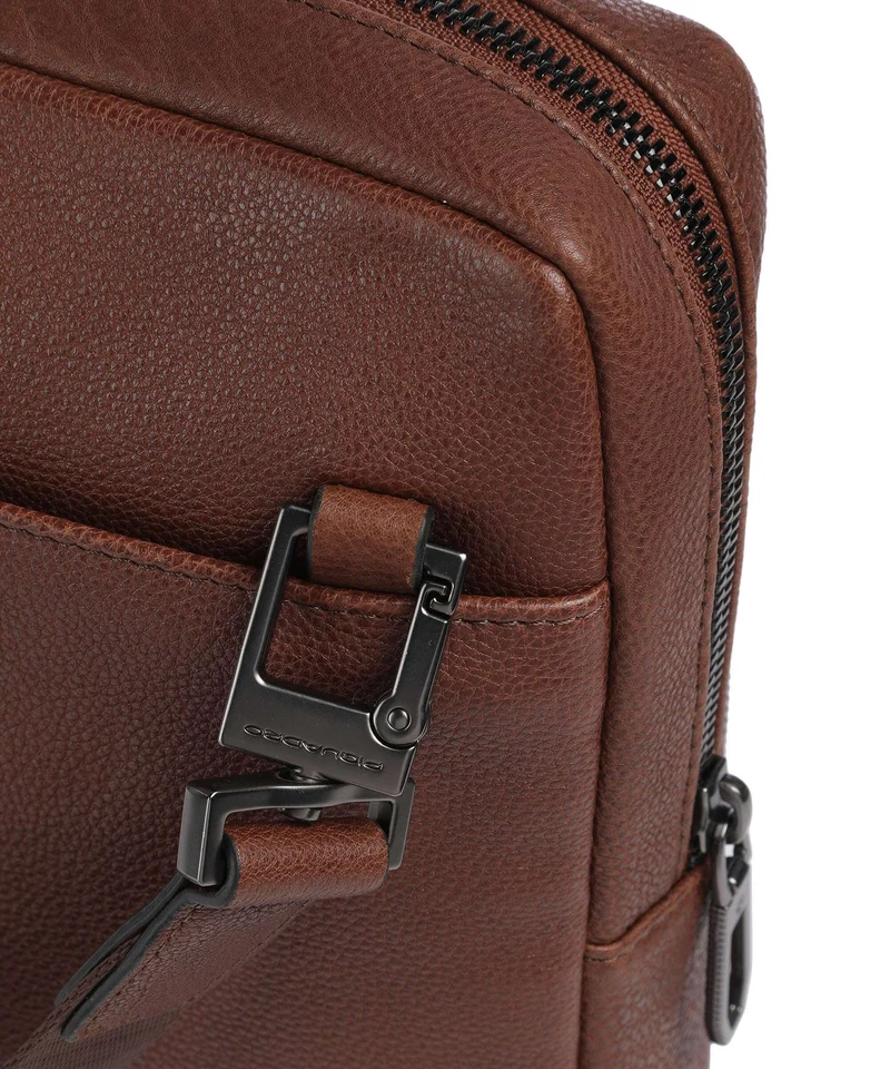 Piquadro S134 Sac bandoulière brown
