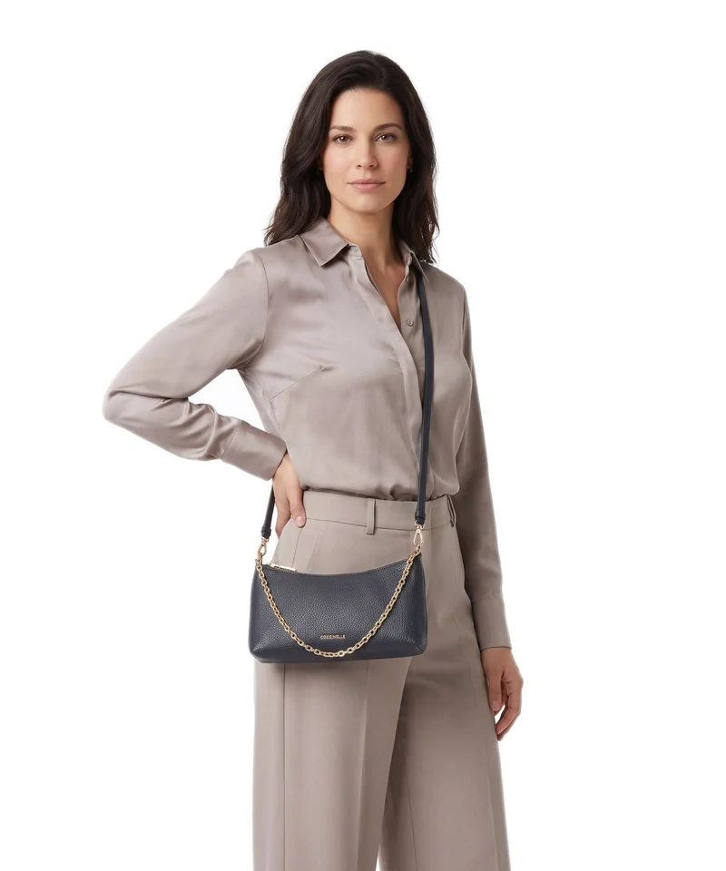 Coccinelle Aura Sac porté épaule midnight blue