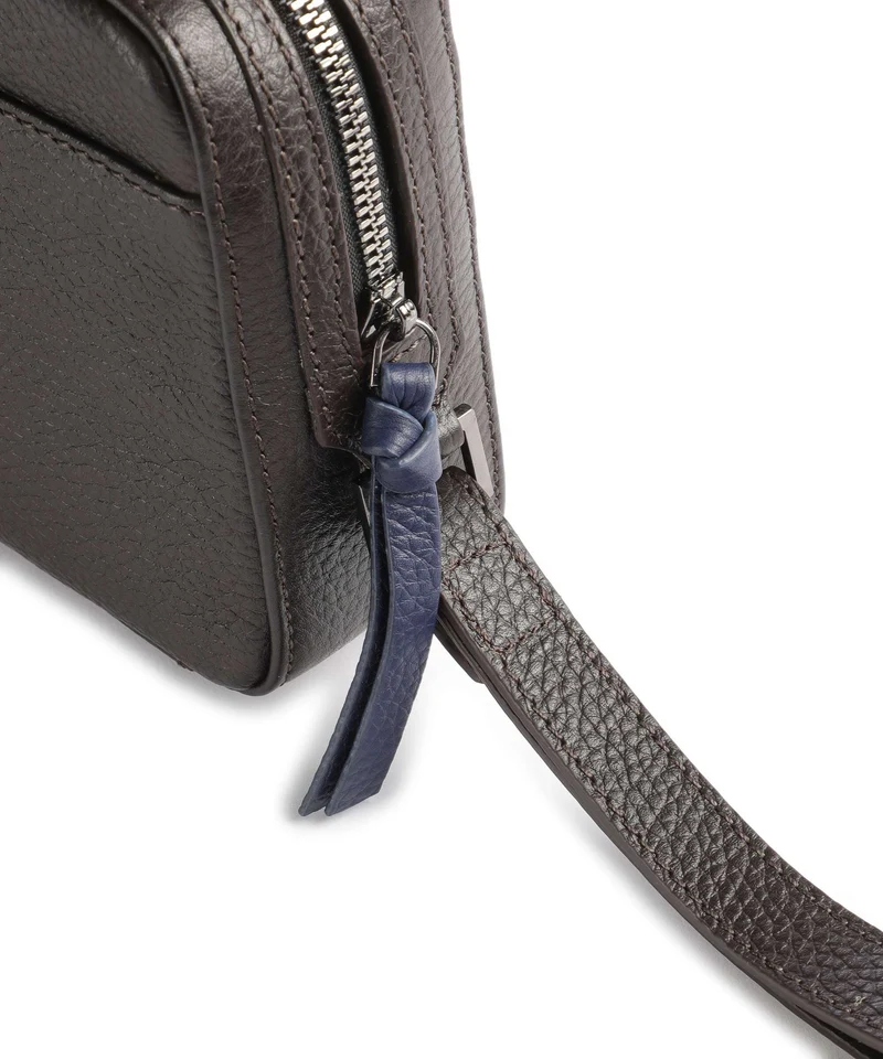 Braun Büffel Novara Sac de poignet choco