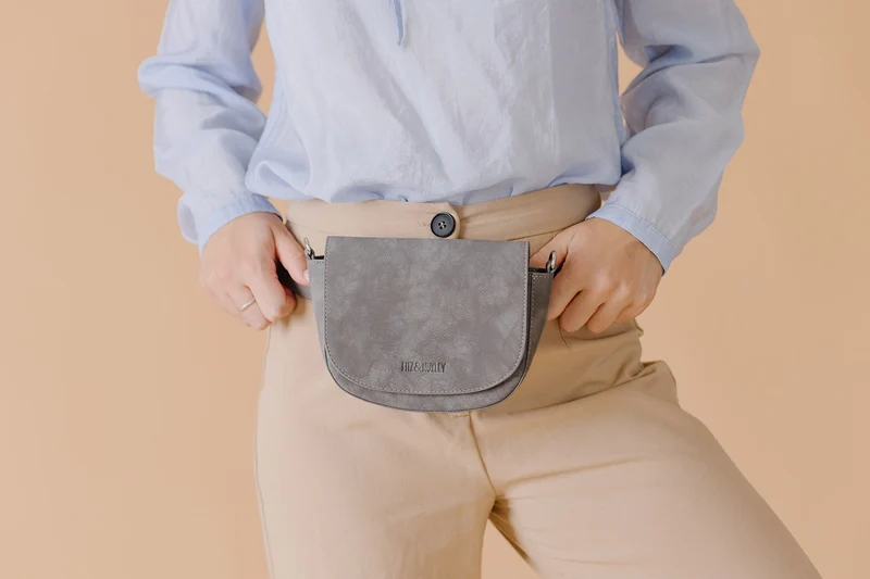 FLORES halfmoon 'grey'