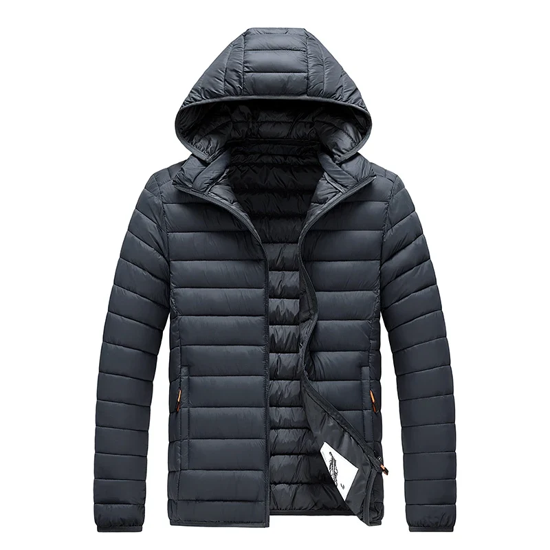 Doudoune trekking homme chaude coupe-vent