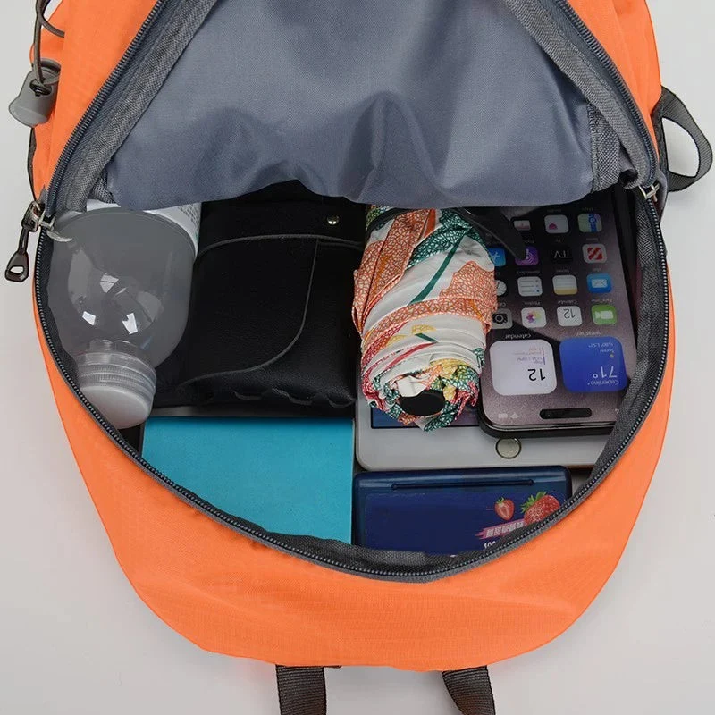 Petit sac à dos randonnée léger pour balades
