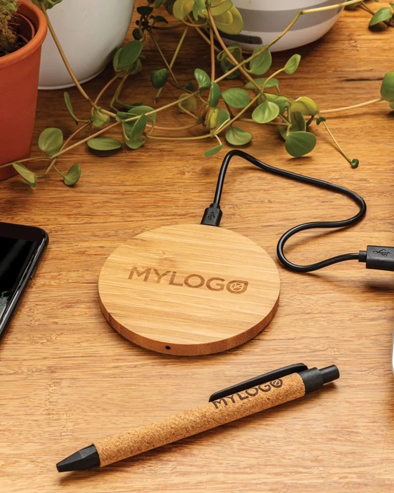 Chargeur sans fil 5W rond en bambou à personnaliser