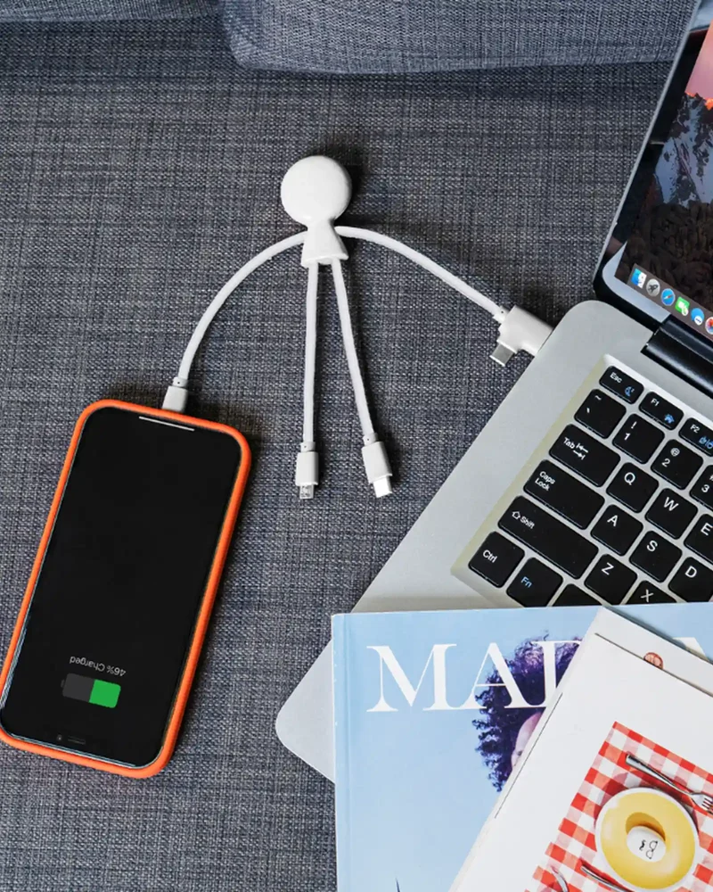 Câble de charge multi-connecteurs NFC à personnaliser