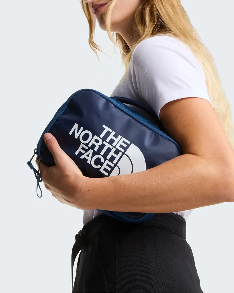 Trousse de toilette recyclée The North Face Voyager à personnaliser