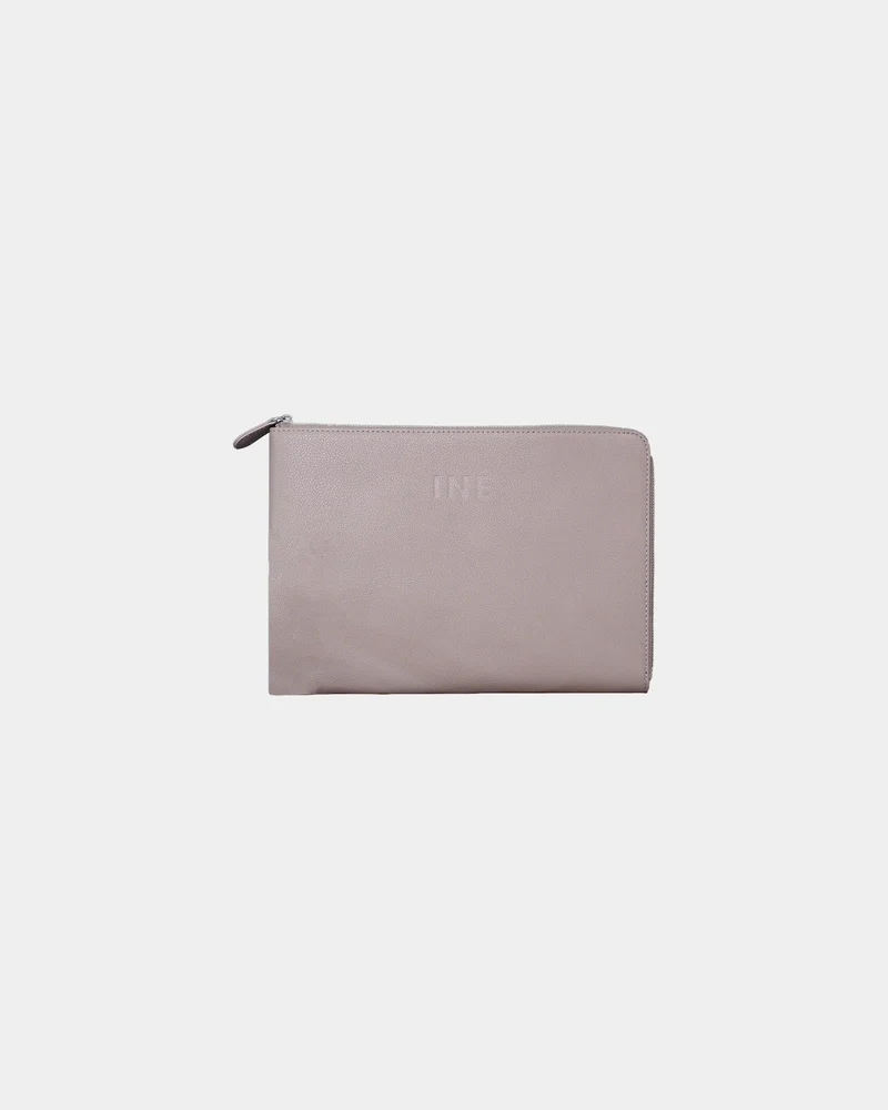 Pochette cuir recyclé INE 14/15" à personnaliser
