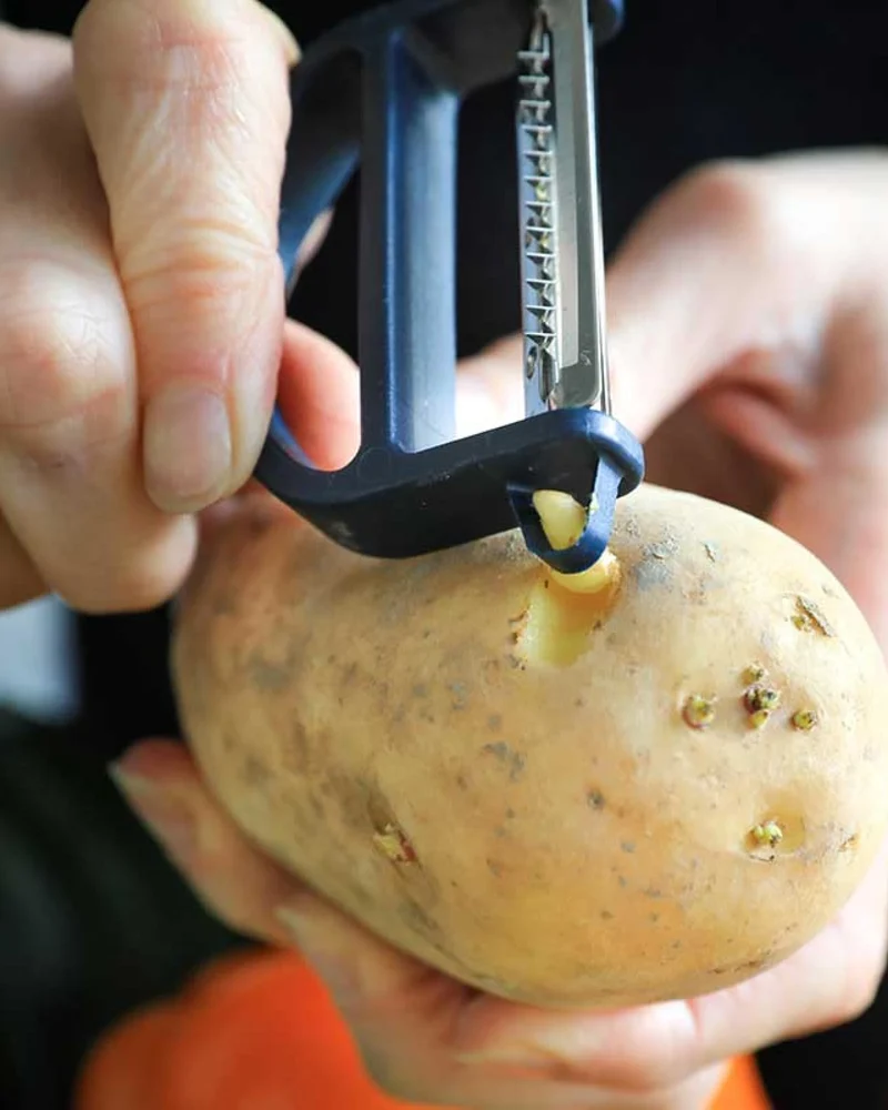 Eplucheur T-Duo acier inox Opinel à personnaliser