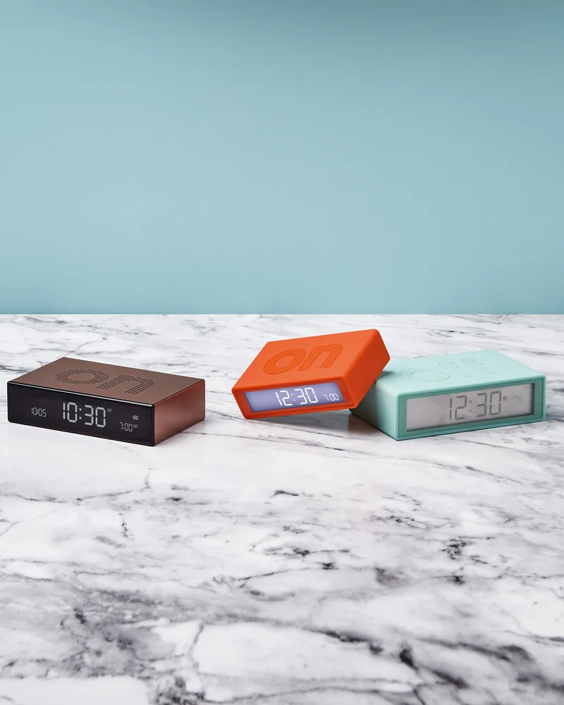 Réveil aluminium Lexon Flip Premium à personnaliser