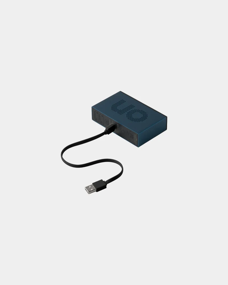 Réveil aluminium Lexon Flip Premium à personnaliser