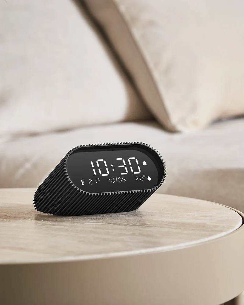 Lampe-réveil aluminium Lexon Ray Clock à personnaliser