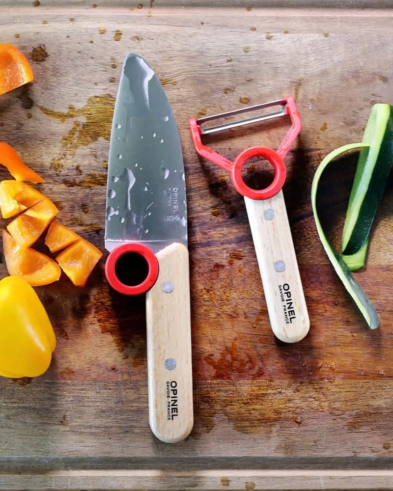 Eplucheur enfant acier inoxydable Opinel Le Petit Chef à personnaliser