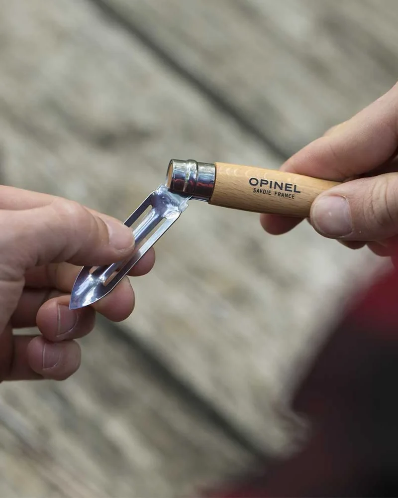 Couteau éplucheur inox Opinel N°06 à personnaliser