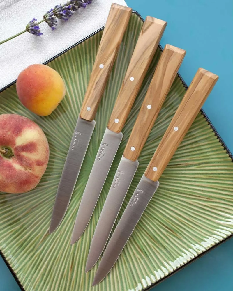 Coffret de 4 couteaux de table Opinel N°125 à personnaliser