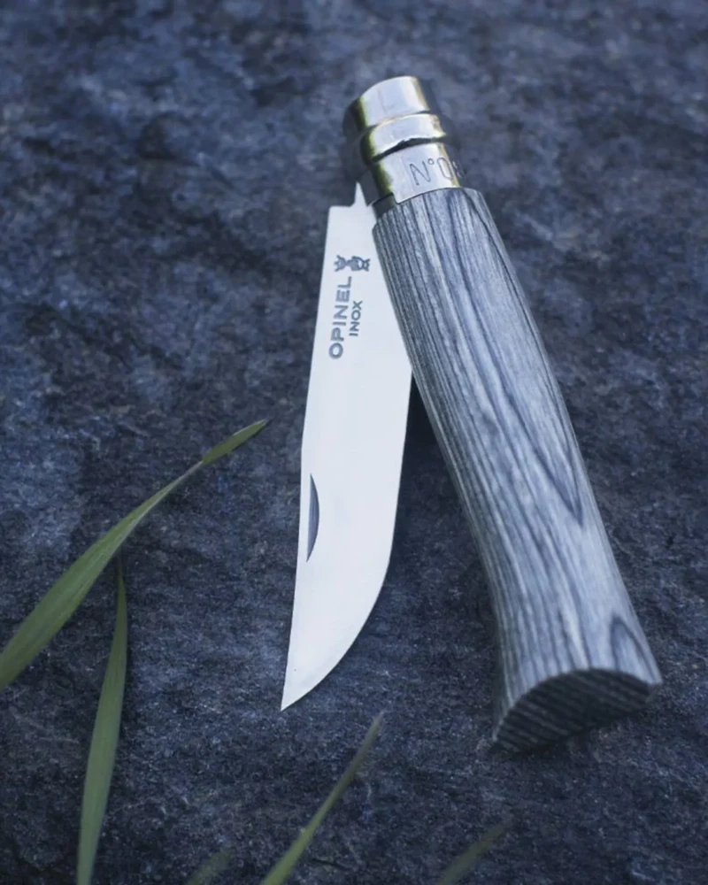 Couteau acier au carbone Opinel N°02 Carbone à personnaliser