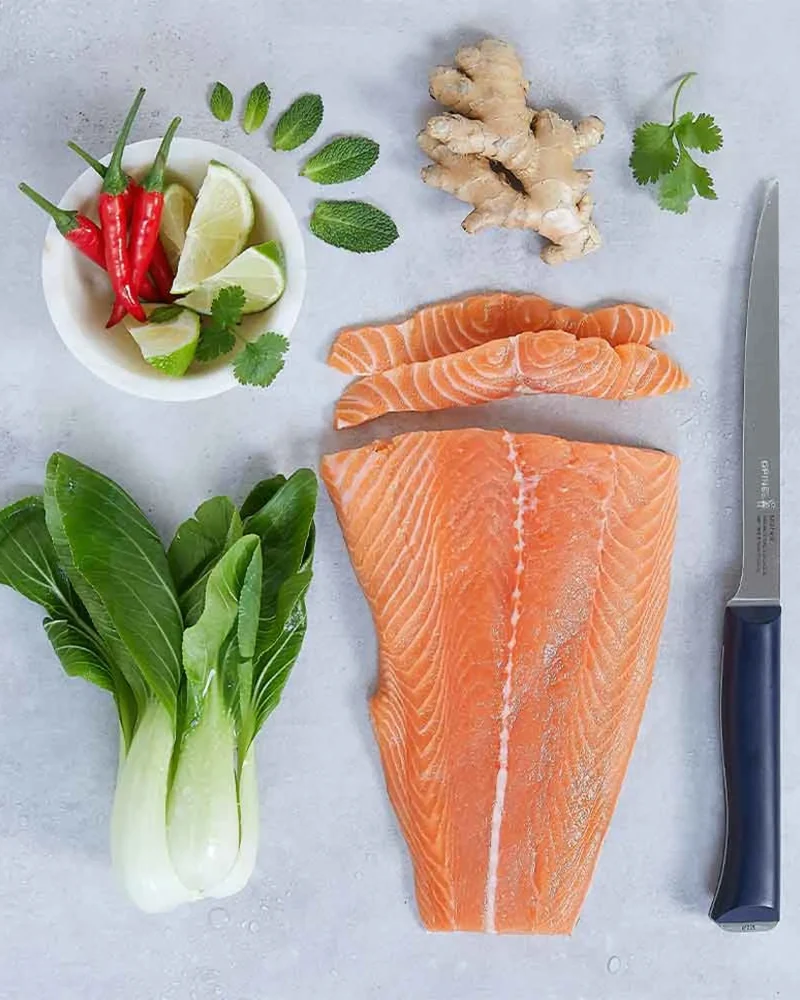 Couteau de cuisine inox Opinel N°221 Effilé 18 cm à personnaliser