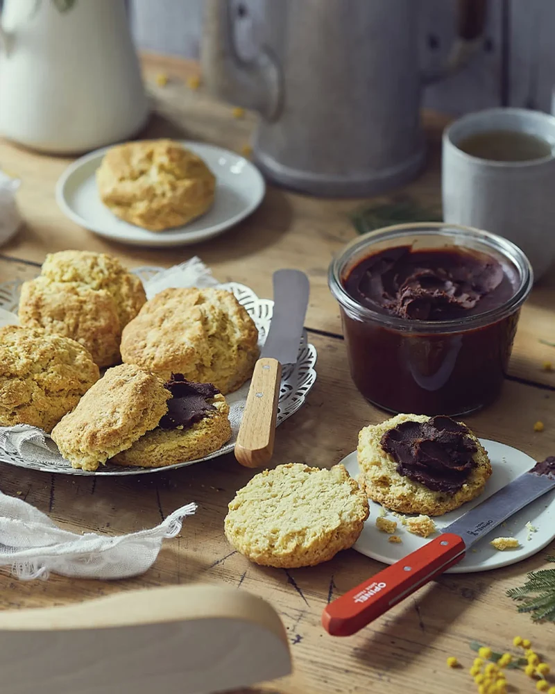 Couteau Petit-déjeuner Hêtre acier inoxydable Opinel à personnaliser