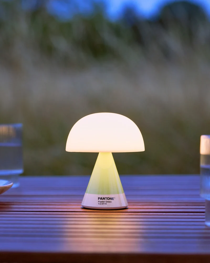Lampe LED portable Lexon MIMOSA à personnaliser