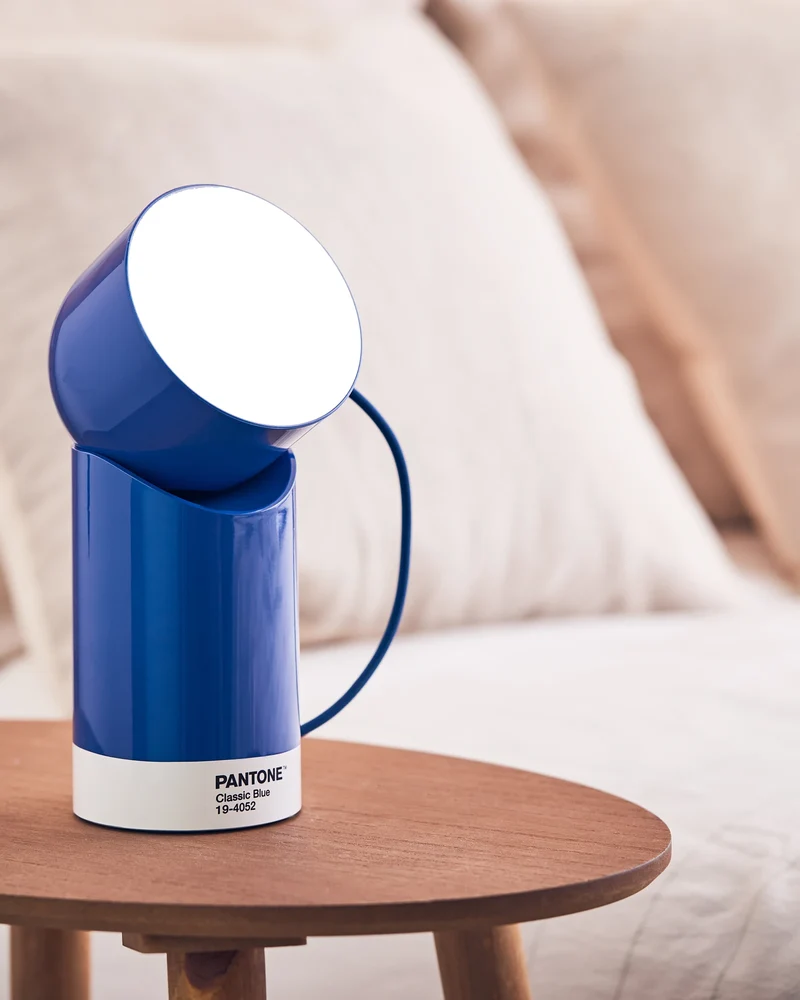 Lampe LED portable Lexon Orbe Light à personnaliser