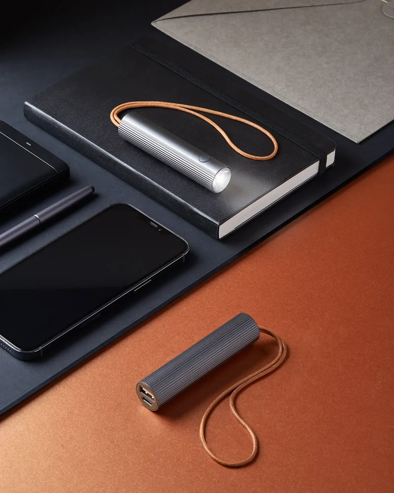 Batterie externe aluminium Lexon Fine Tube Power Bank à personnaliser