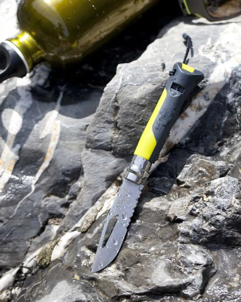 Couteau acier inoxydable Opinel N°08 Outdoor à personnaliser