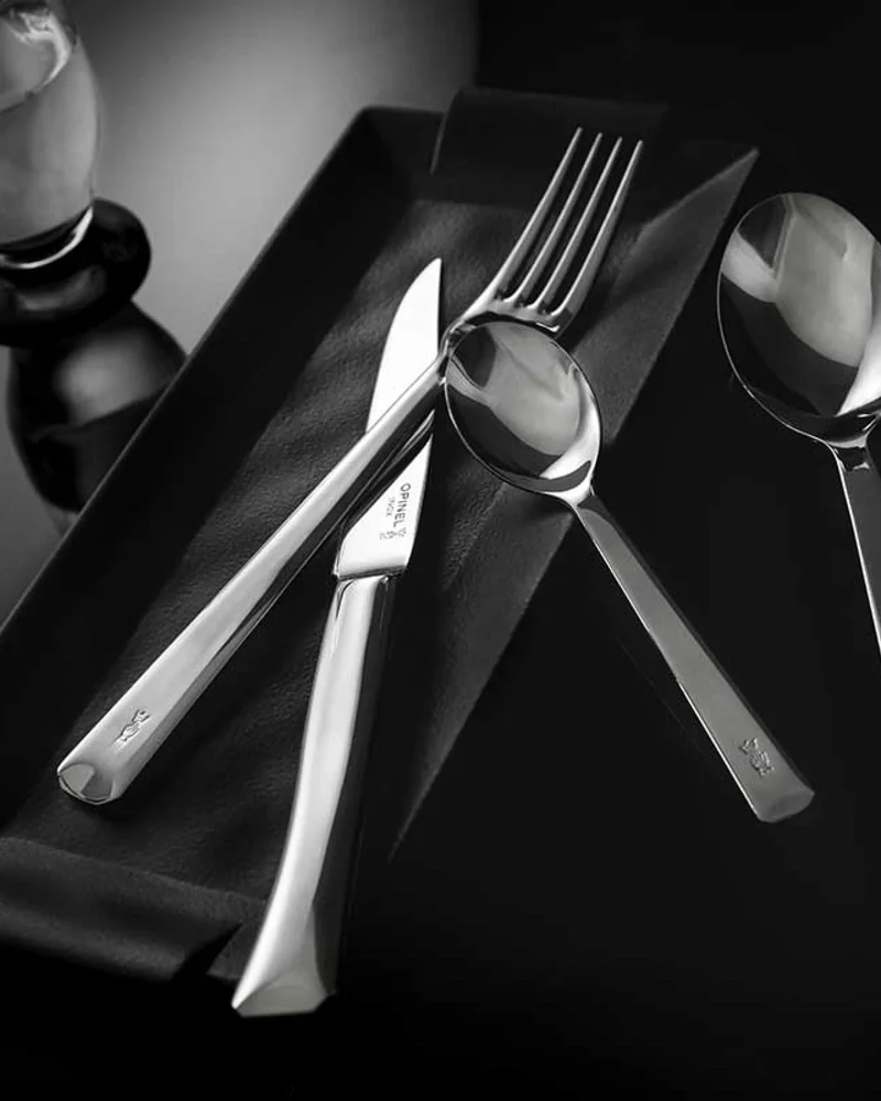 Couteaux de table acier Opinel Perpétue à personnaliser